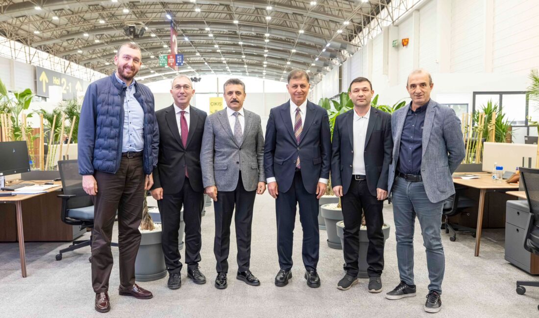 Dikili’den Midilli’ye seferler için start verildi. Dikili Belediye Başkanı konuyla