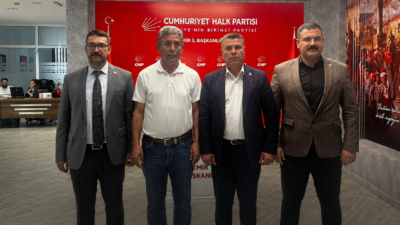 İzmir’de sendikalardan TİS mesajı: “Mücadele sürecek, eylemler büyüyebilir” İzmir’de yerel