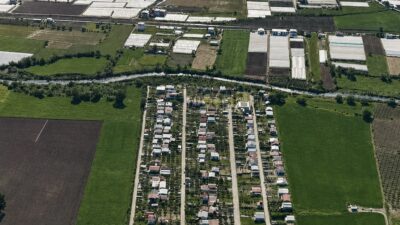 EGE’DE TARIM ARAZİLERİNDE “TINY HOUSE” TEHLİKESİ: KAÇAK YAPILAŞMAYA SIKI TAKİP