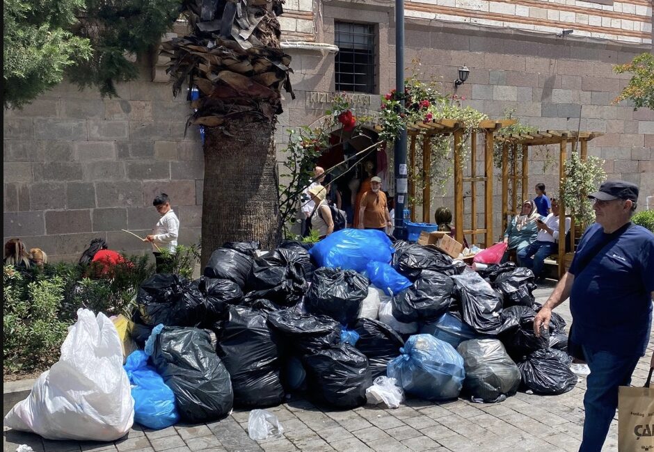 AK Parti İzmir Milletvekili Ceyda Bölünmez Çankırı, sosyal medya hesabından