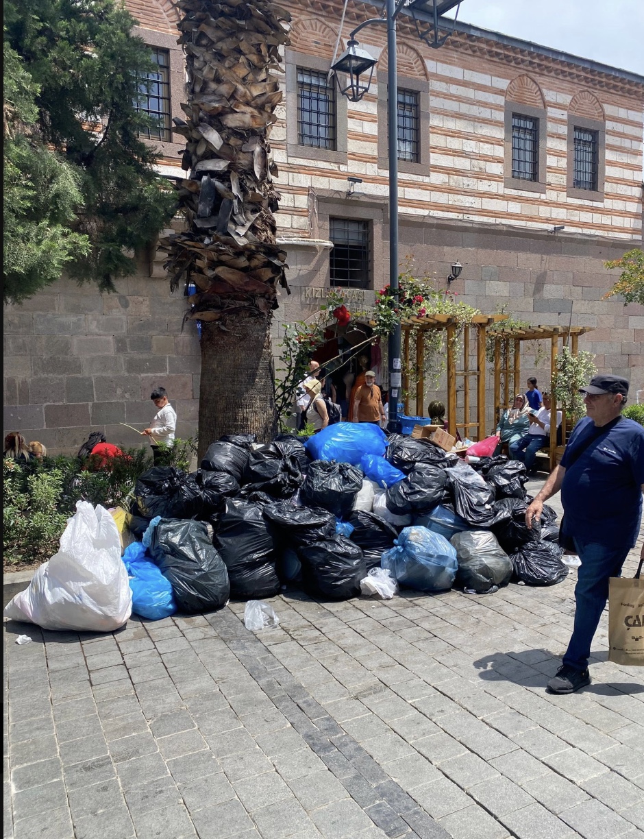 AK Parti İzmir Milletvekili Ceyda Bölünmez Çankırı, sosyal medya hesabından
