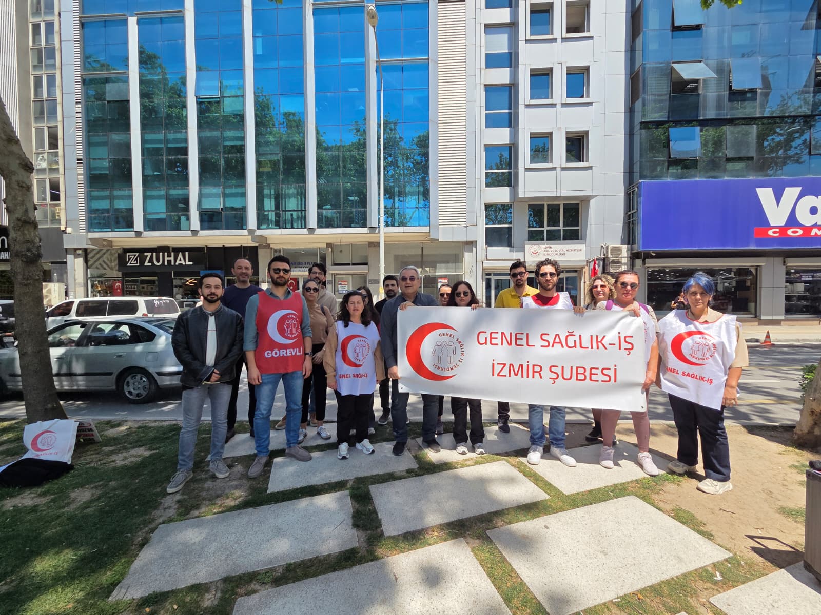 Genel Sağlık-İş Sendikası, Hakkâri’de görev yapan bir psikoloğun uğradığı bıçaklı
