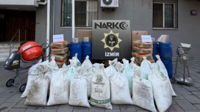 İzmir Cumhuriyet Başsavcılığı koordinesinde yürütülen geniş çaplı uyuşturucu soruşturmasında, il