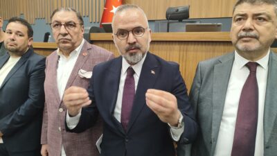 “Kavga çıkaran, bilerek ve isteyerek meclisi manipüle eden bir belediye