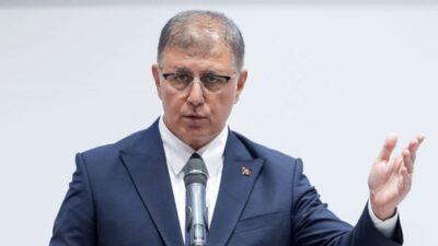 İzmir Büyükşehir Belediye Meclisi AK Parti Grup Başkan Vekili Hakan