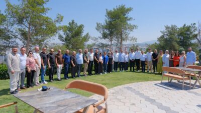 Buca Belediye Meclisi AK Parti Meclis Üyesi Hüseyin Oygur, iş