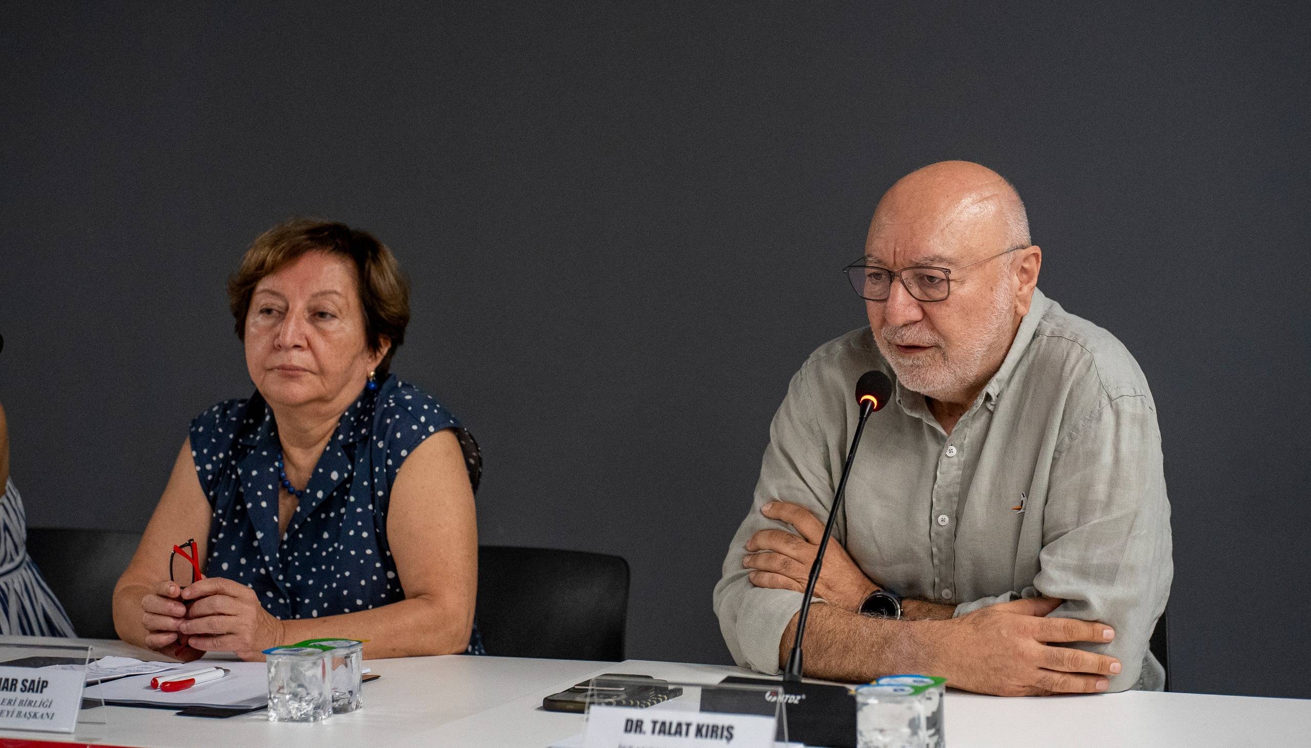 Hekimler, yüksek meblağlara ulaşan tazminat davalarına sert tepki gösterdi. Türk