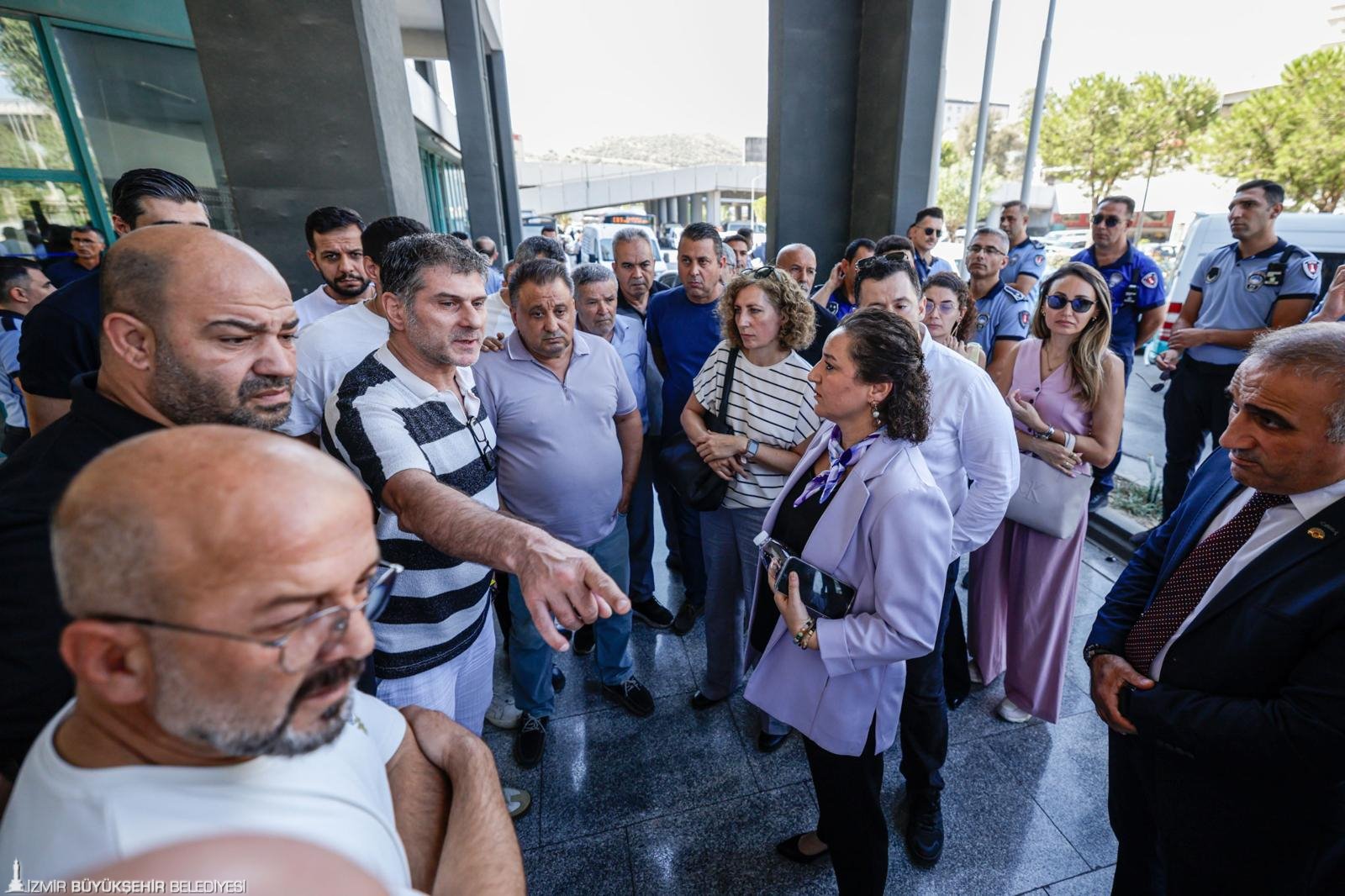 İzmir Büyükşehir Belediyesi, İzmir Otogarı’yla ilgili hukuk sürecinin ardından İZOTAŞ