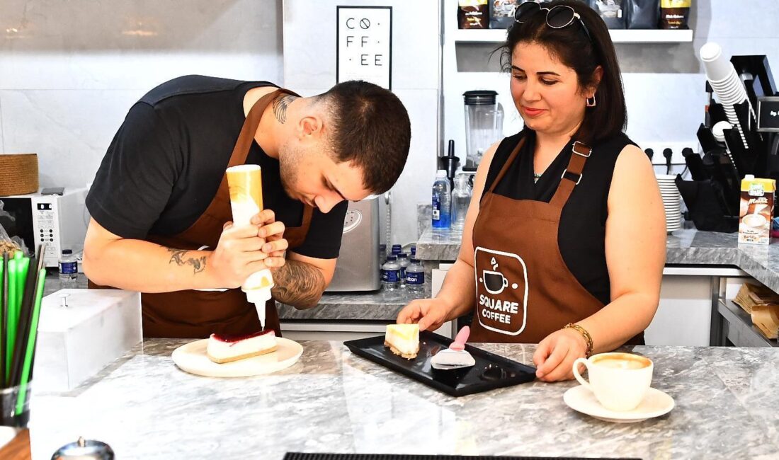 İzmir Büyükşehir Belediyesi Meslek Fabrikası, eylül ayında kentin farklı noktalarındaki