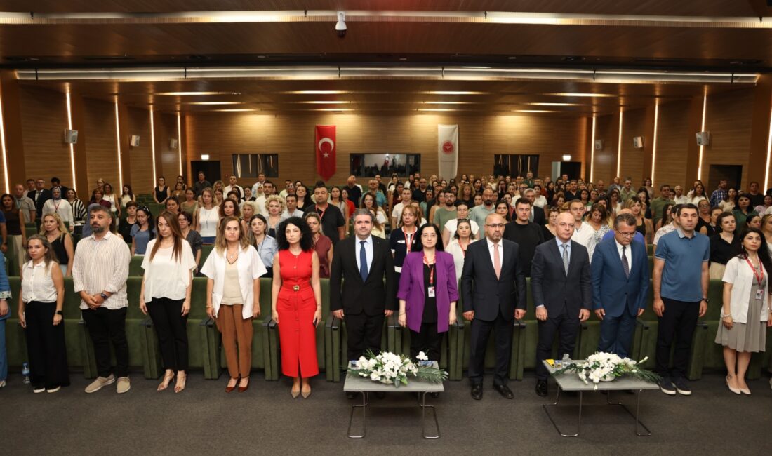 İzmir’de sağlık hizmetlerinde kalite, hasta güvenliği ve akreditasyon süreçlerine yönelik