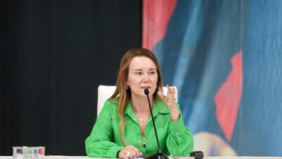 Konak Belediye Meclisi, İhtisas Komisyonlarına üye seçimleri için olağanüstü toplandı.