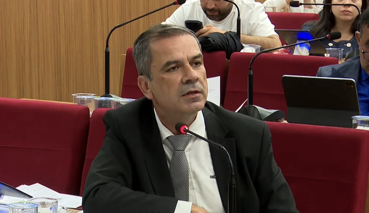 İzmir Büyükşehir Belediye Meclisi MHP Grup Başkan Vekili Bahadır Altınkeser,