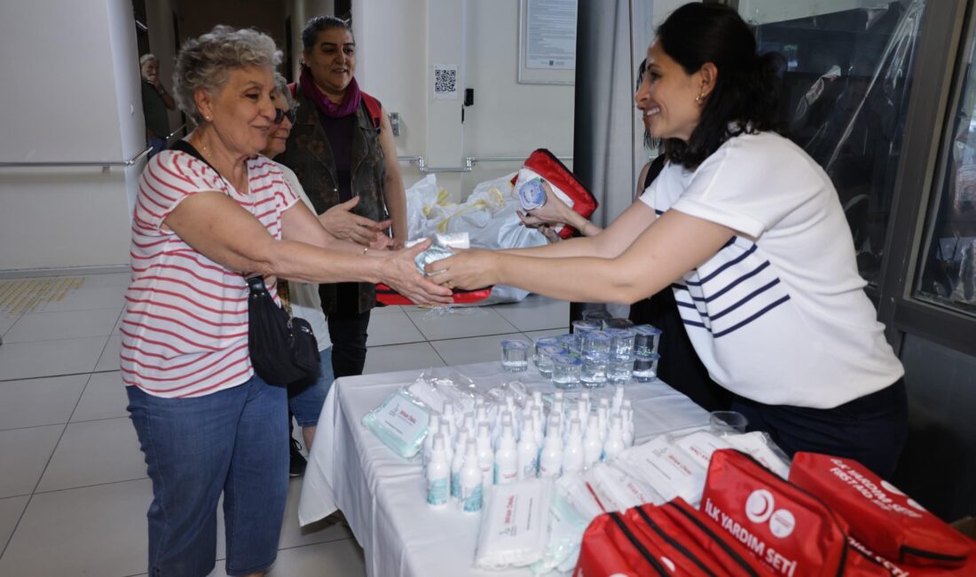 Bayraklı Belediyesi ve İzmir Büyükşehir Belediyesi iş birliğiyle düzenlenen Temel