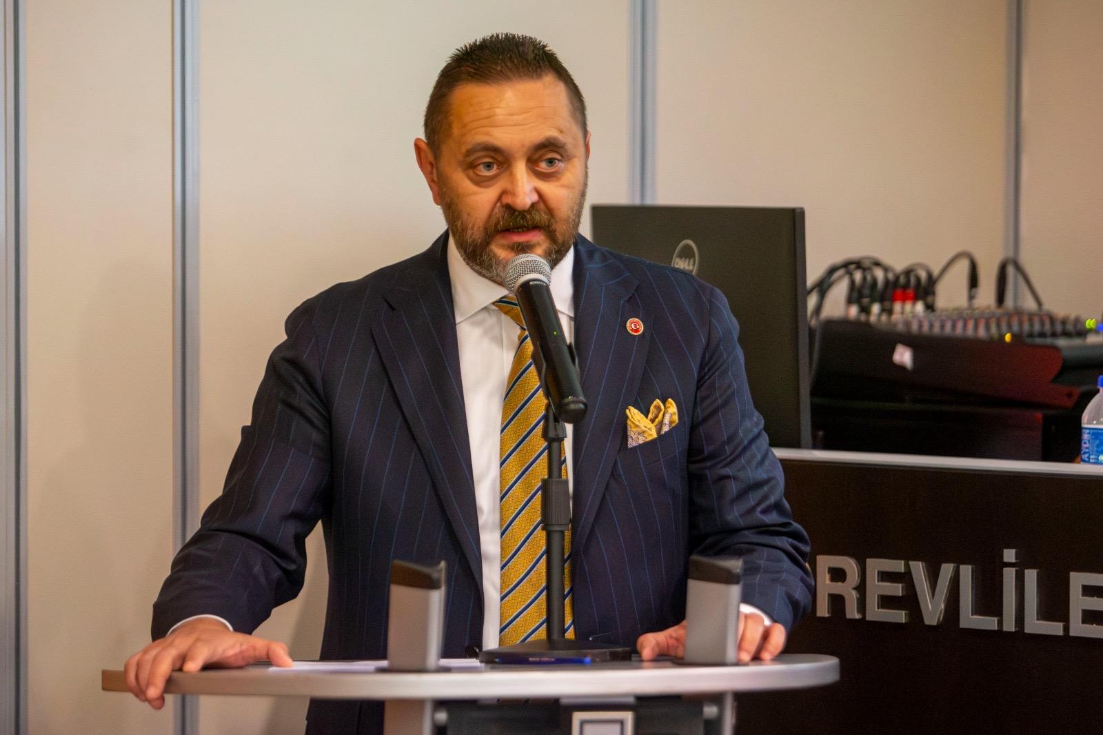 Karşıyaka Belediye Meclisi AK Parti Grup Başkanvekili Hasan Ünal, Bostanlı’da