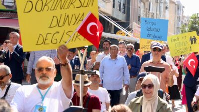 Buca Belediyesi’nin düzenlediği &ldquo;Barış ve Empati Şenliği&rdquo; ile barış, kardeşlik