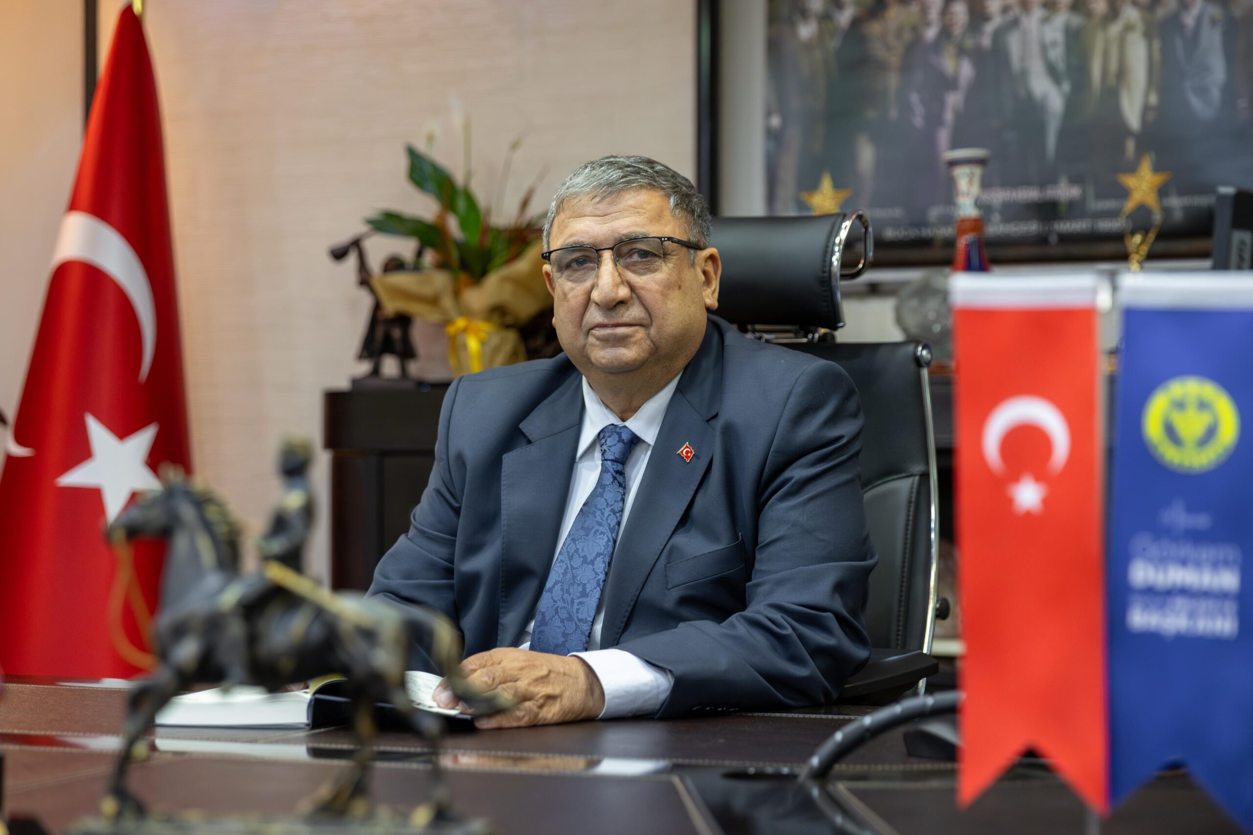 Buca Belediyesi’nin 7-14 yaş grubundaki çocuklara yönelik düzenlediği ücretsiz satranç,