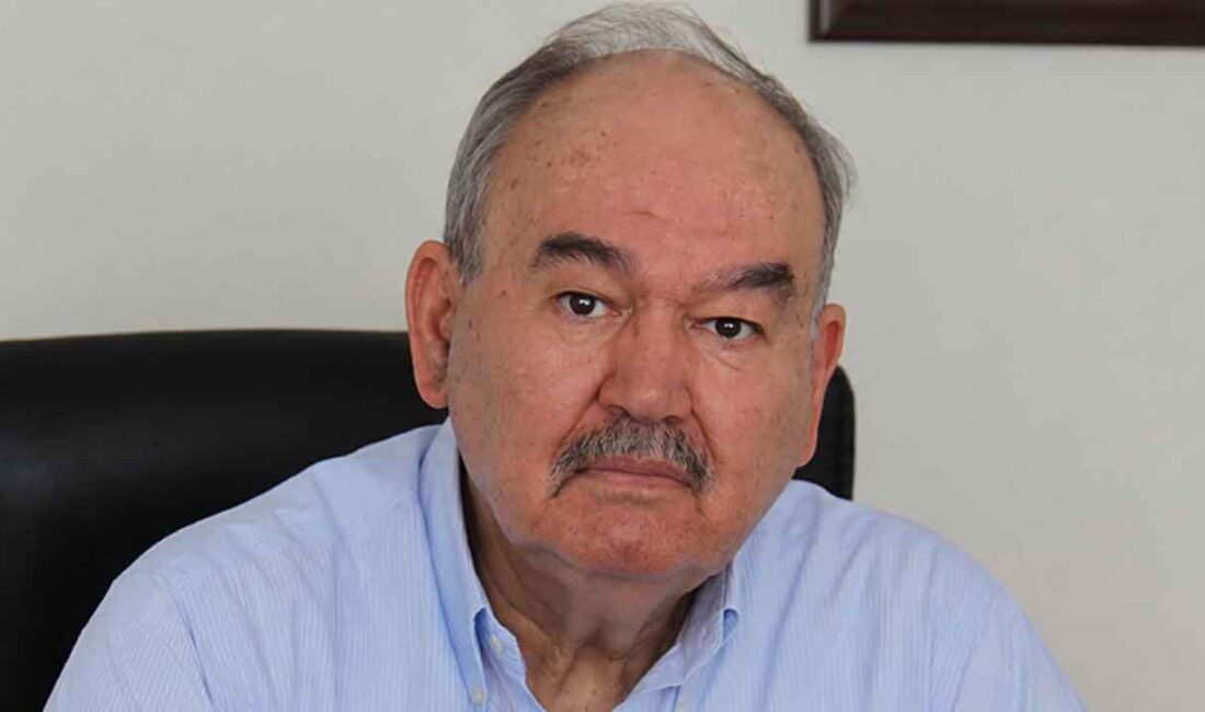 İzmir Büyükşehir Belediye eski Başkanlarından Burhan Özfatura, sabaha karşı hastaneye