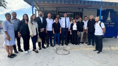 CHP İzmir İl Başkanı Utku Gümrükçü, Karabağlar’daki saha çalışmaları kapsamında