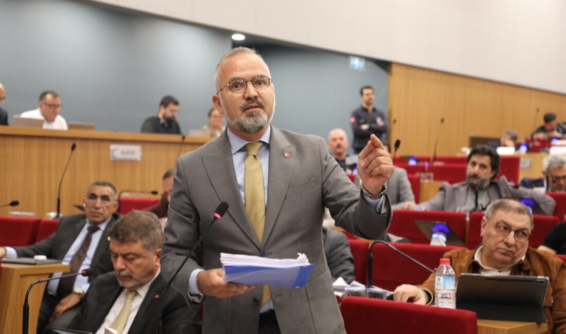 İzmir Büyükşehir Belediye Meclisi AK Parti Grup Başkan Vekili Hakan