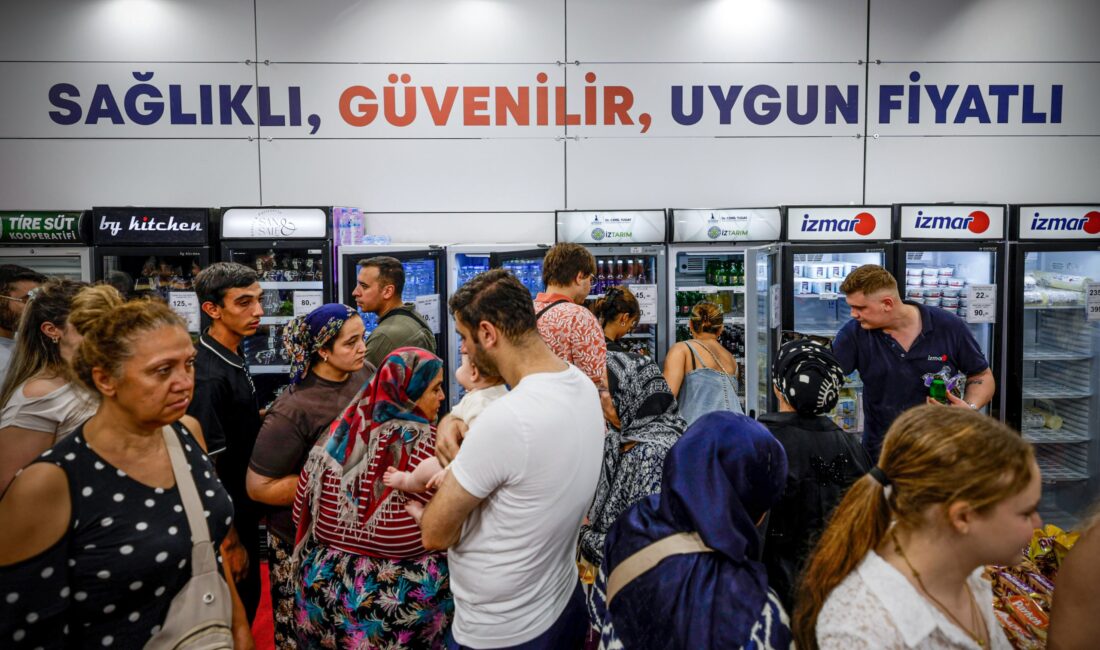 95’inci İzmir Enternasyonal Fuarı’nda ziyaretçilerin yoğun ilgi gösterdiği noktalardan biri