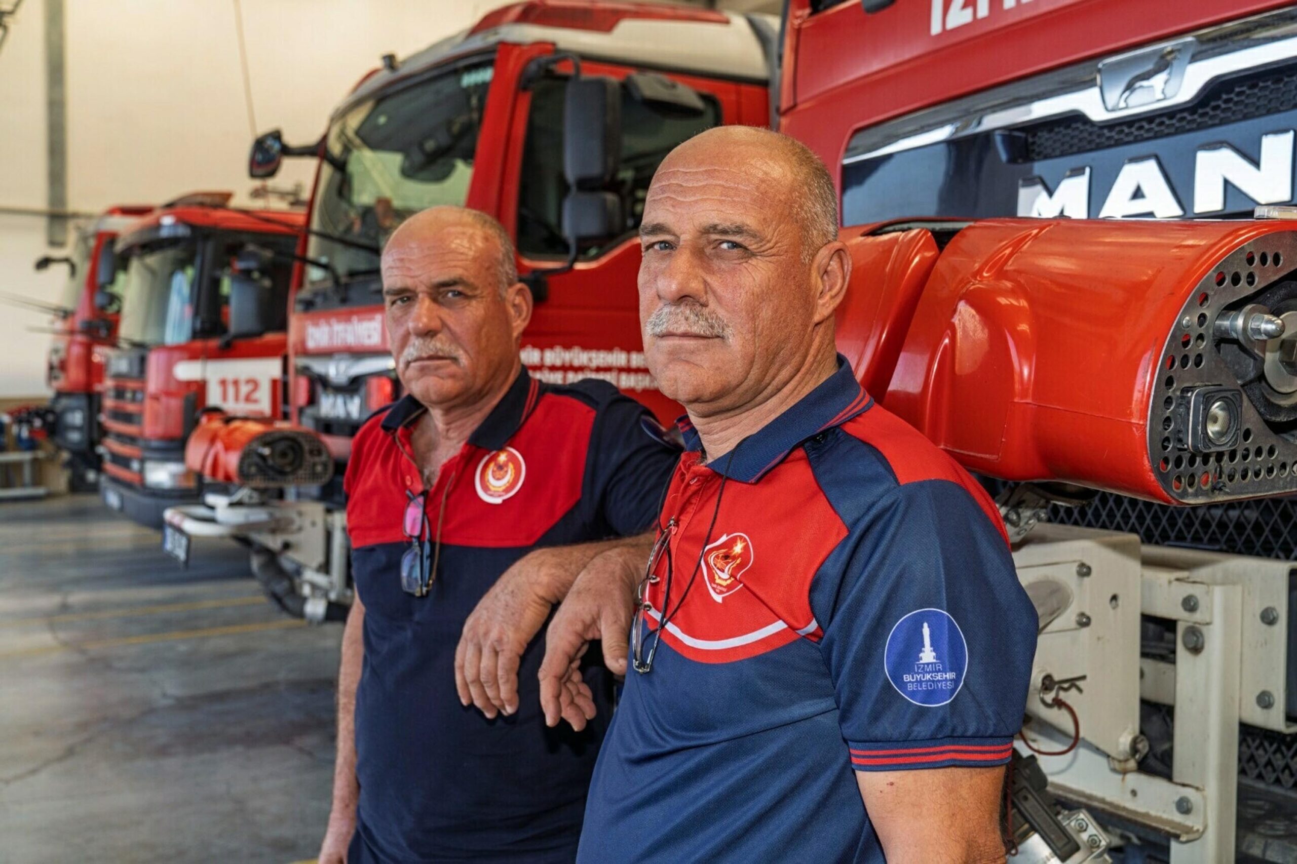 Aynı gün doğan, aynı gün itfaiyeci olan ve yine aynı