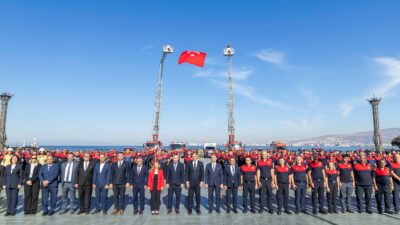 İtfaiye hizmetlerinin belediyelere devredilmesinin 103’üncü yıl dönümü, İzmir’de düzenlenen törenle