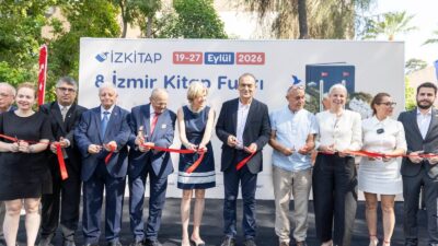 Kültürpark’ta kitapseverlere kapılarını açan 8. İzmir Kitap Fuarı, 27 Eylül’e