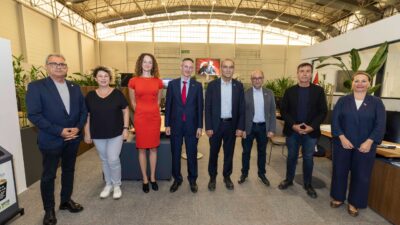 İzmir Büyükşehir Belediyesi Başkan Vekili Dr. Zafer Levent Yıldır, Birleşik