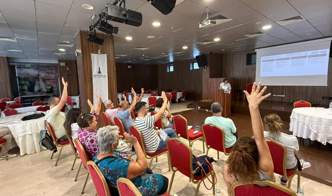 İzmir Büyükşehir Belediyesi’nin Yurttaş Meclisi buluşmaları Buca, Bornova ve Kemalpaşa’da