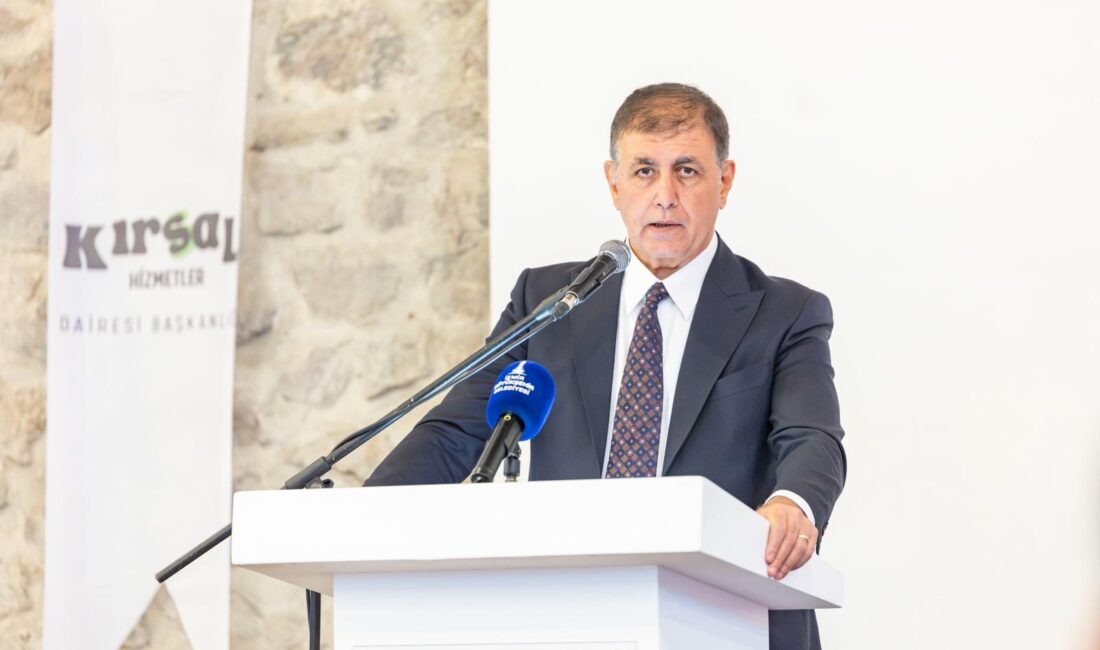 İzmir Büyükşehir Belediyesi’nin düzenlediği İzmir Gıda Sistemi Çalıştayı, kentin gıda