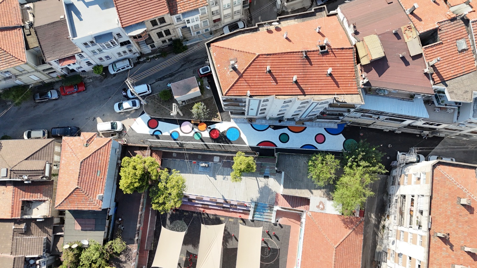 Konak Belediyesi’nin çocukların okul yolculuğunu daha güvenli ve eğlenceli hale