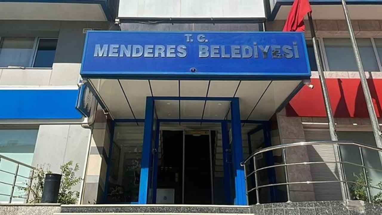 Menderes Belediyesine yönelik yürütülen soruşturma kapsamında 9 şüpheli daha gözaltına