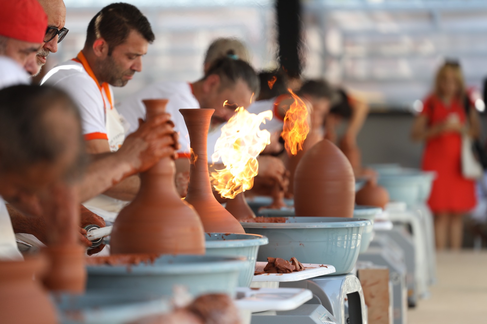 Uluslararası Menemen Çömlek Festivali, bu yıl 5’inci kez düzenleniyor. Üç