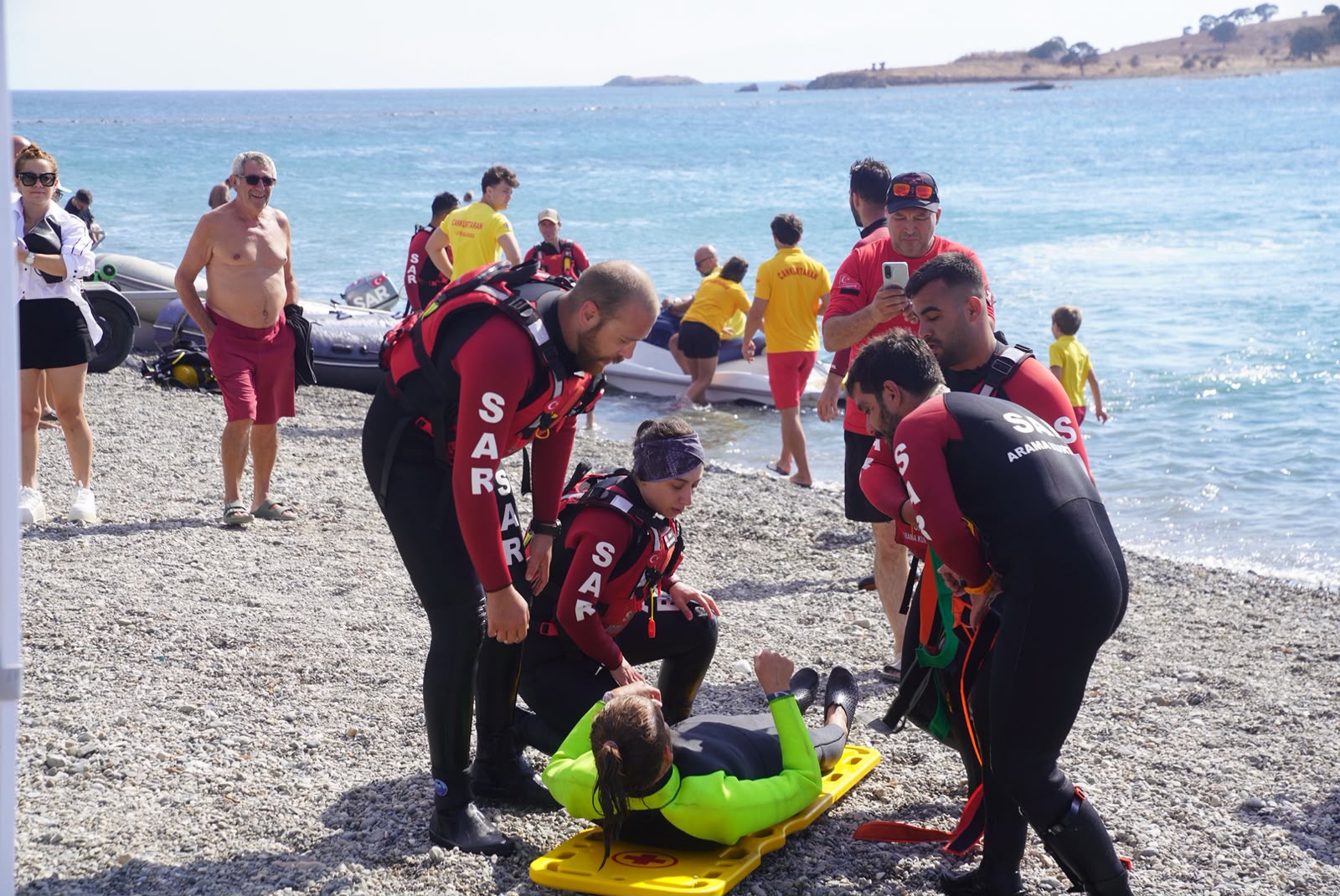 Seferihisar Belediyesi’nin &ldquo;Temiz Deniz, Temiz Gelecek&rdquo; mottosuyla düzenlediği Deniz ve