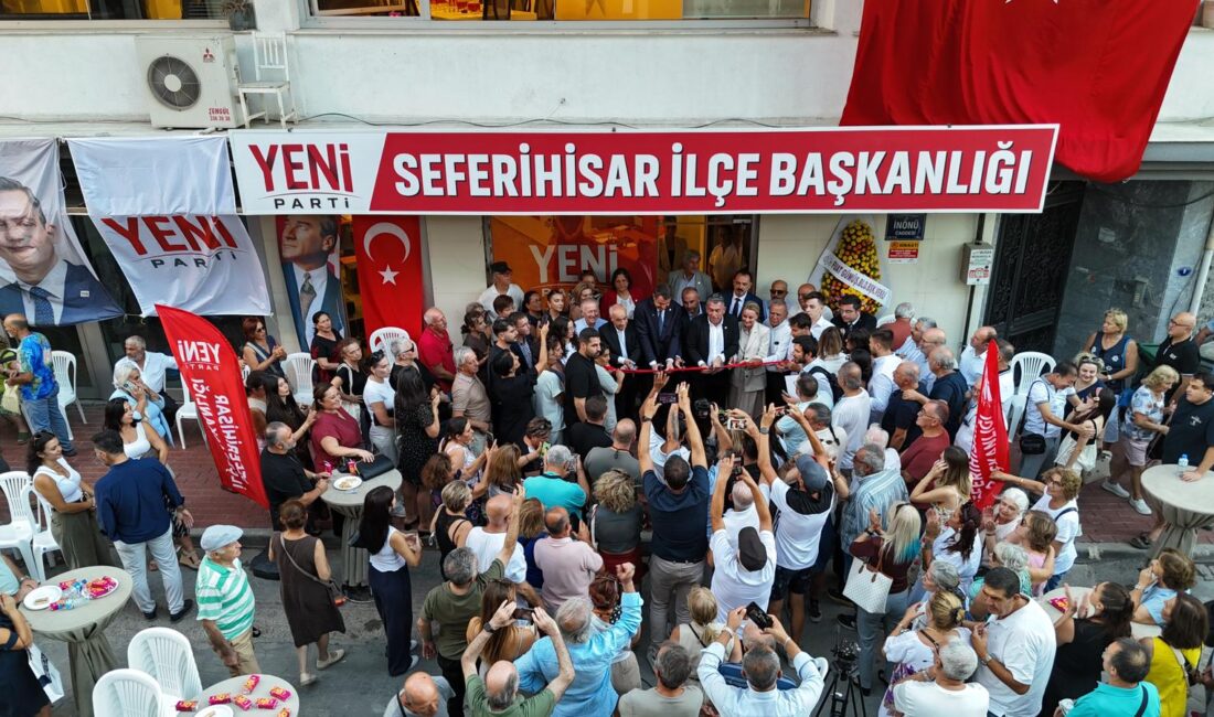 YENİ Parti Seferihisar İlçe Başkanlığı yeni binasına düzenlenen törenle kavuştu.