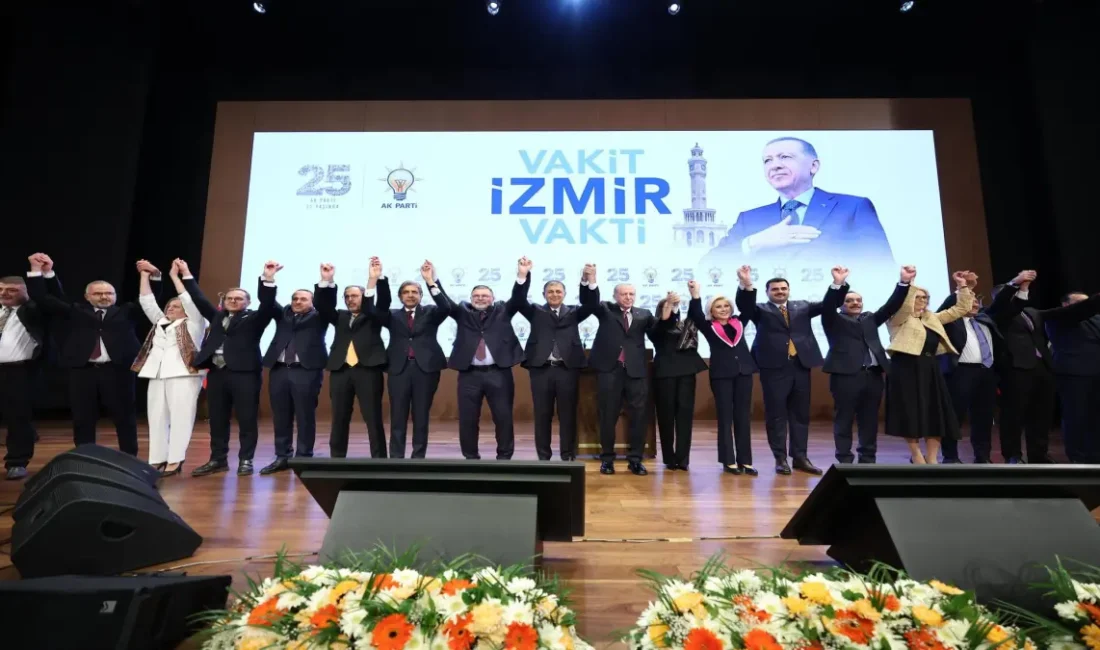 İzmir Büyükşehir Belediye Başkanı Cemil Tugay’ın AK Parti’ye katılmasının ardından