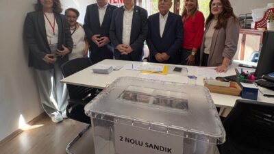 Yeni Parti İzmir İl Başkanlığı için gerçekleştirilen ön seçimde aday