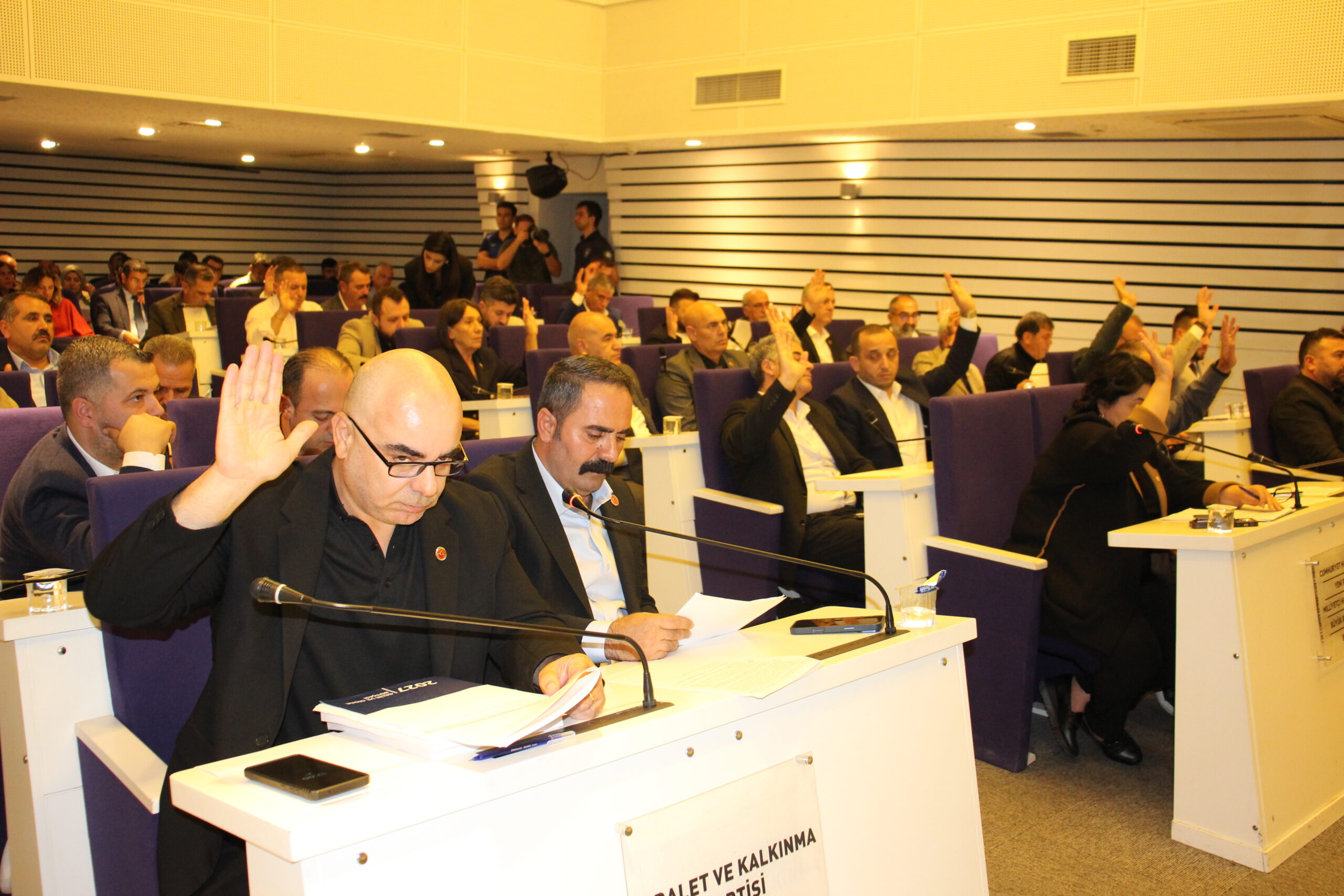 Buca Belediye Meclisi’nde görüşülen 2027 Mali Yılı Gelir-Gider Bütçesi, 7
