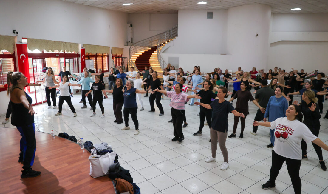 Buca Belediyesi’nin ücretsiz pilates ve zumba kursları, iki ayrı merkezde