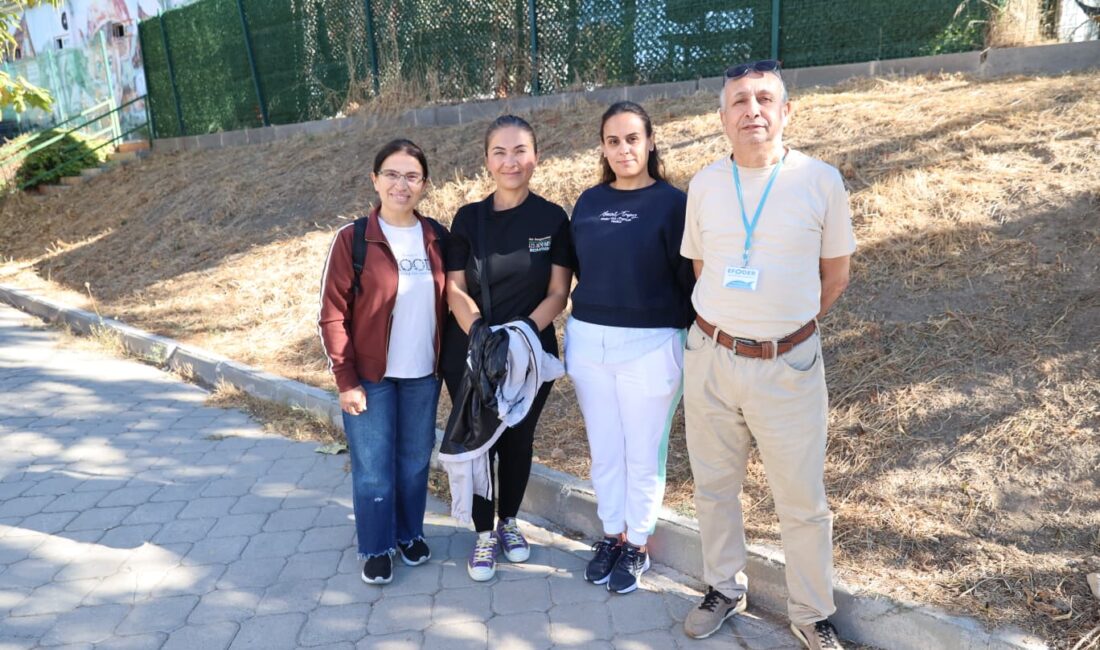 Buca Belediyesi, Sokak Hayvanları Rehabilitasyon Merkezi’nde sahipli hayvanlara çip takıldığı
