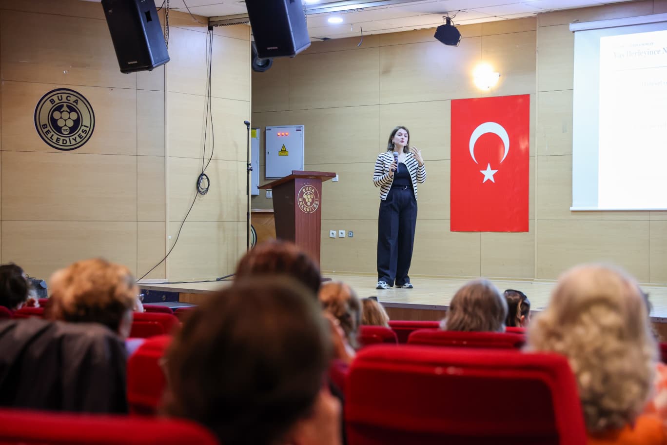 Buca Belediyesi ve Ege Geriatri Derneği iş birliğiyle hayata geçirilen