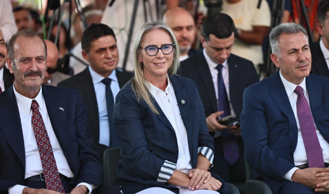 AK Parti İzmir Milletvekili Ceyda Bölünmez Çankırı, sosyal medya hesabından