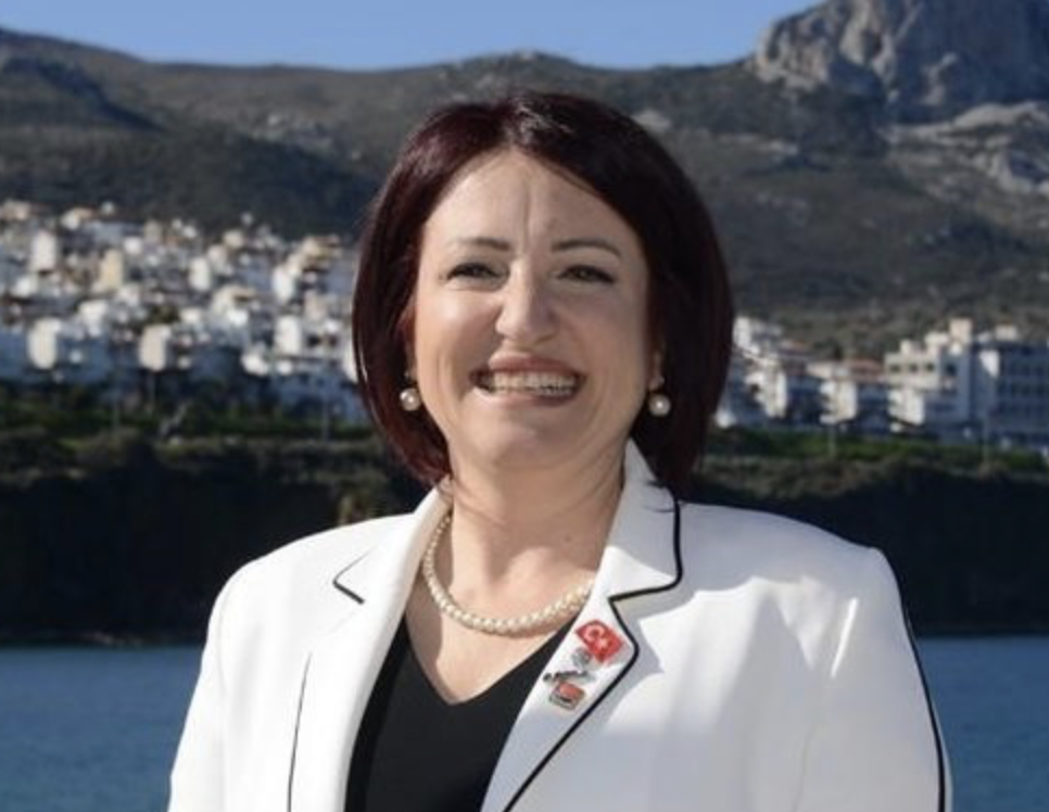Karaburun Belediye Başkanı İlkay Girgin Erdoğan, kamuoyuna yaptığı açıklamada, YENİ