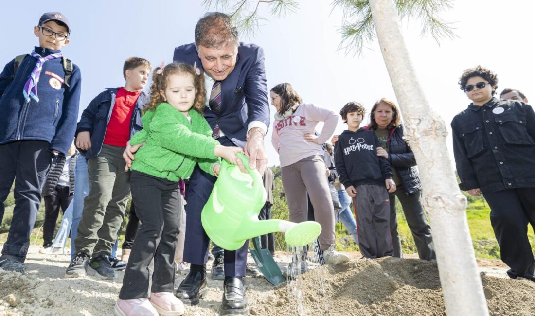 İzmir Büyükşehir Belediyesi, hafriyat toprağını kontrollü sahalarda yöneterek kullanım ömrünü