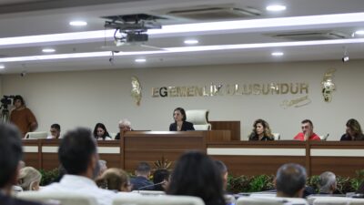 Karabağlar Belediyesi’nin ekim ayı meclis toplantısının ikinci birleşiminde 2027 yılı