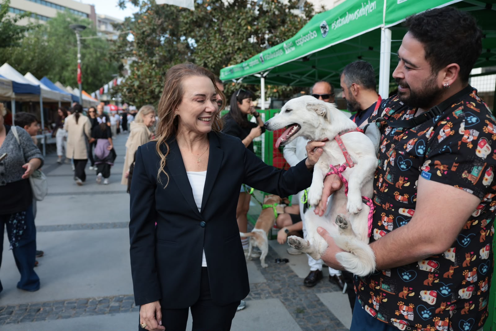Konak Belediyesi’nin düzenlediği Patilerin Festivali, 7’nci kez can dostları ve