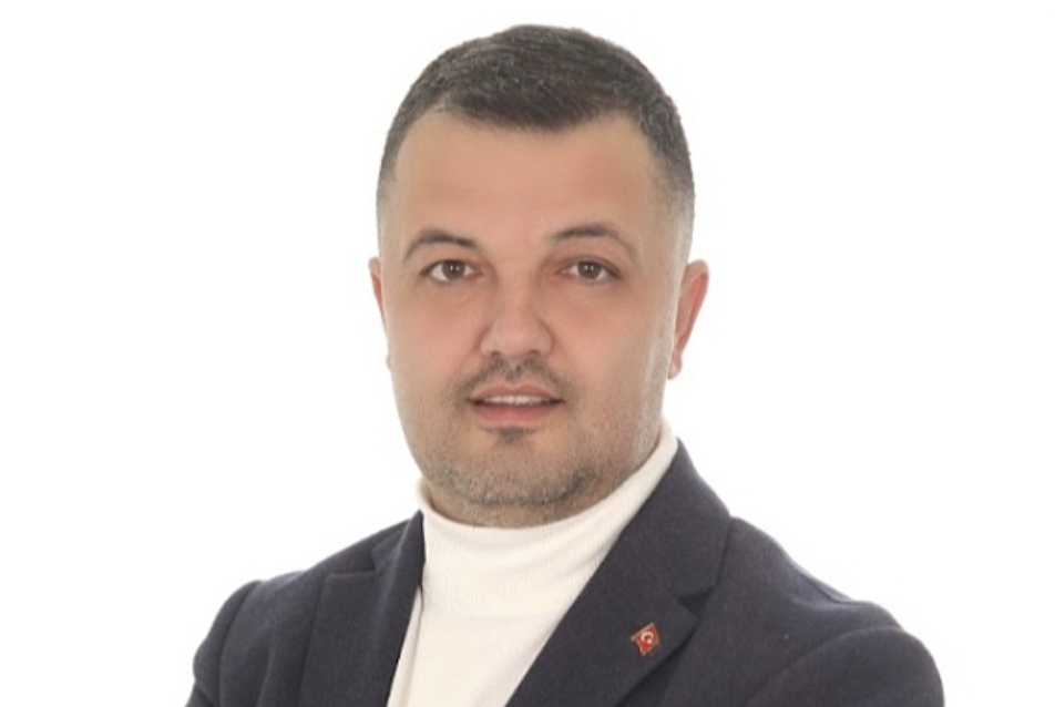 AK Parti Buca Belediye Meclis Üyesi Hüseyin Oygur, İzmir Büyükşehir