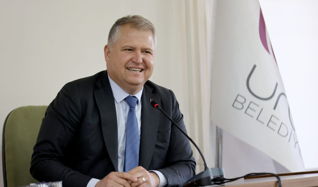 Urla Belediye Meclisi’nde 2027 yılı bütçesi oy birliğiyle kabul edildi.